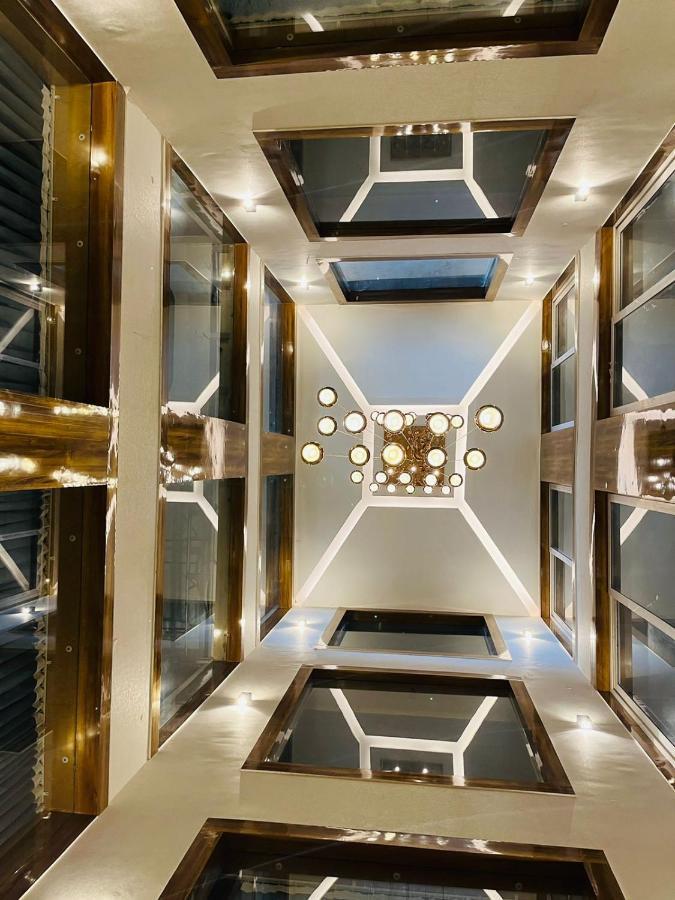 The Landmark Hotel 穆扎夫法尔普尔 外观 照片
